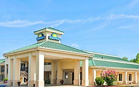 Days Inn By Wyndham Covington